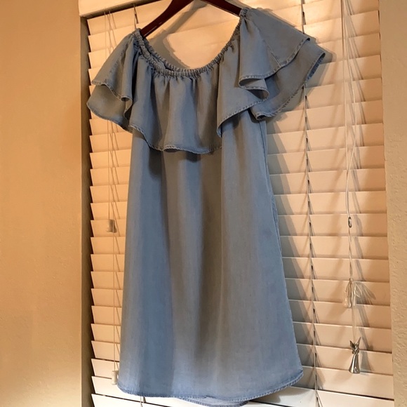 Zara Woman Chambray Ruffle Off Shoulder Mini Dress - Picture 2 of 12